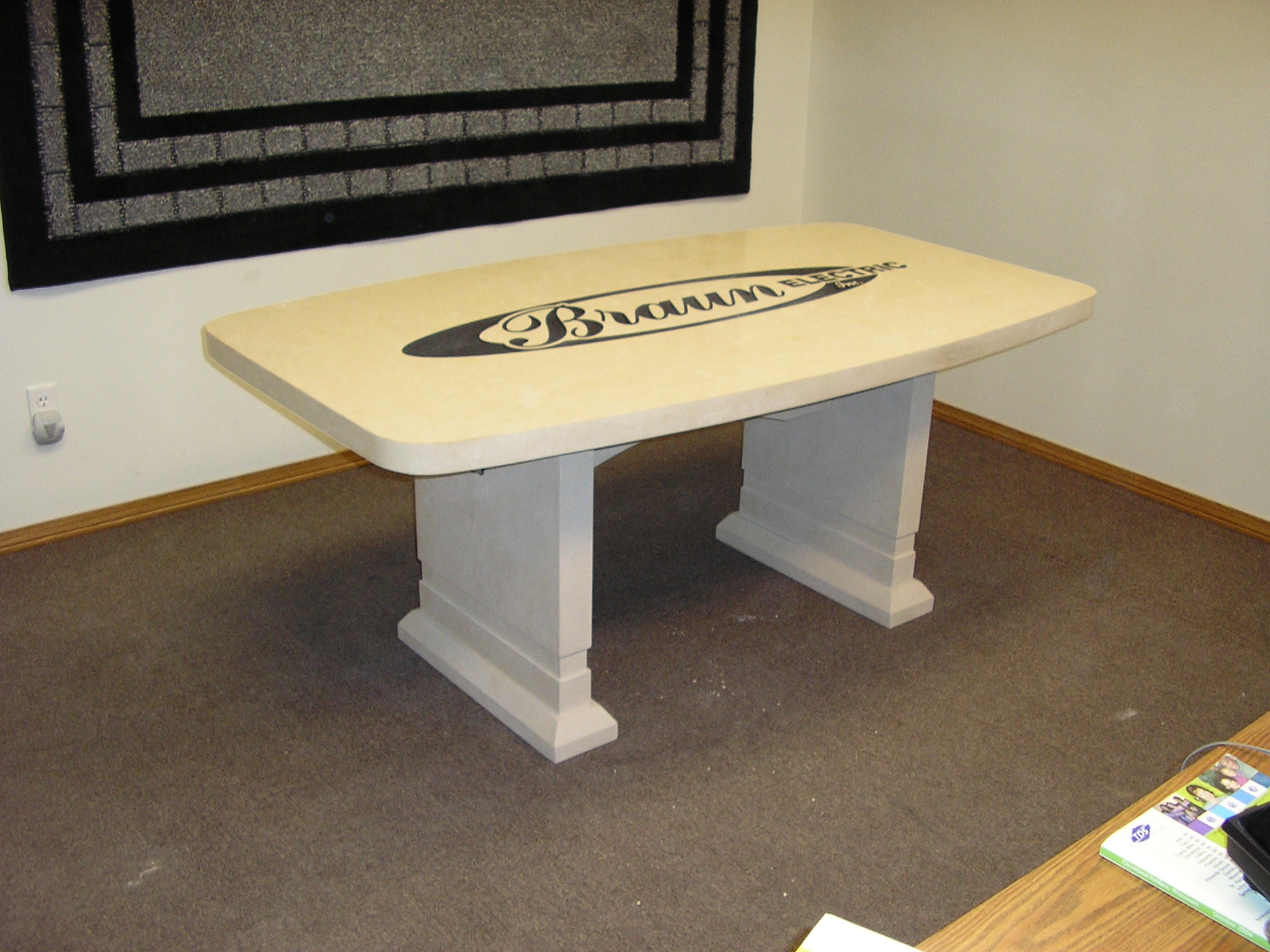 5817_Valders Custom Conference Table