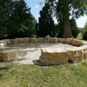5921_Chilton Outcropping as Benches