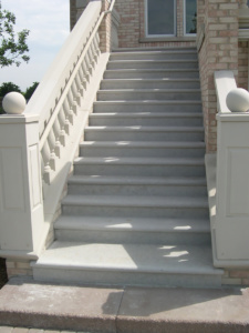 5887_Valders Gray Steps