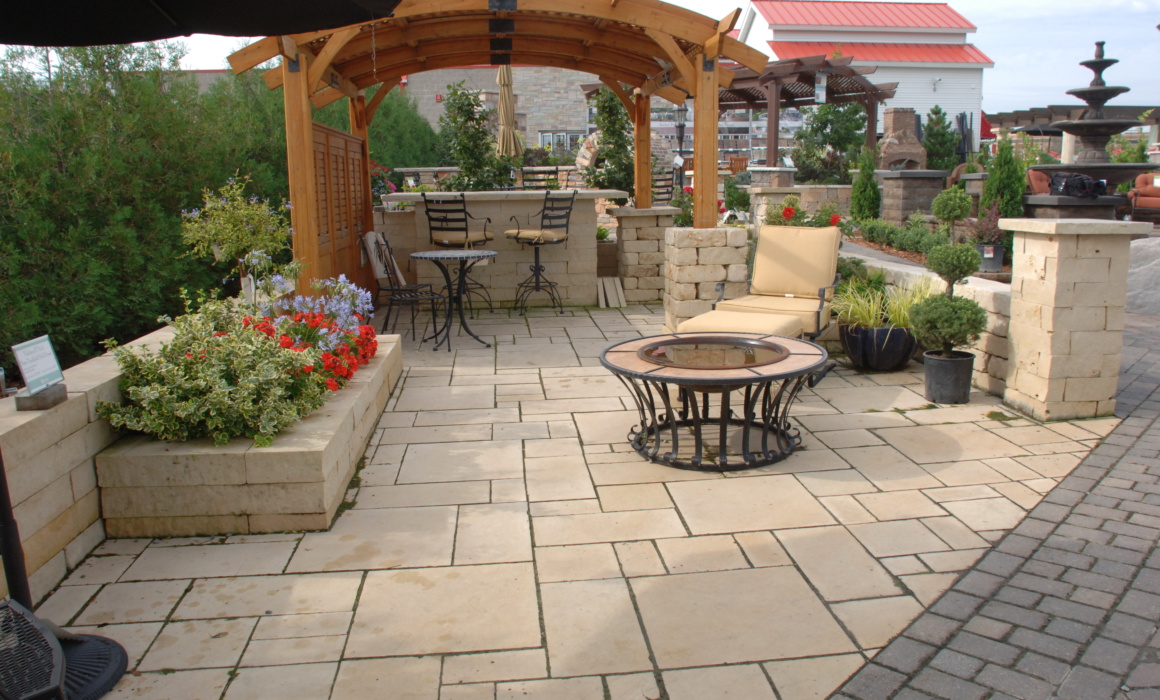 5357_Valders Rustic Pavers_Pillar Kit_Drywall