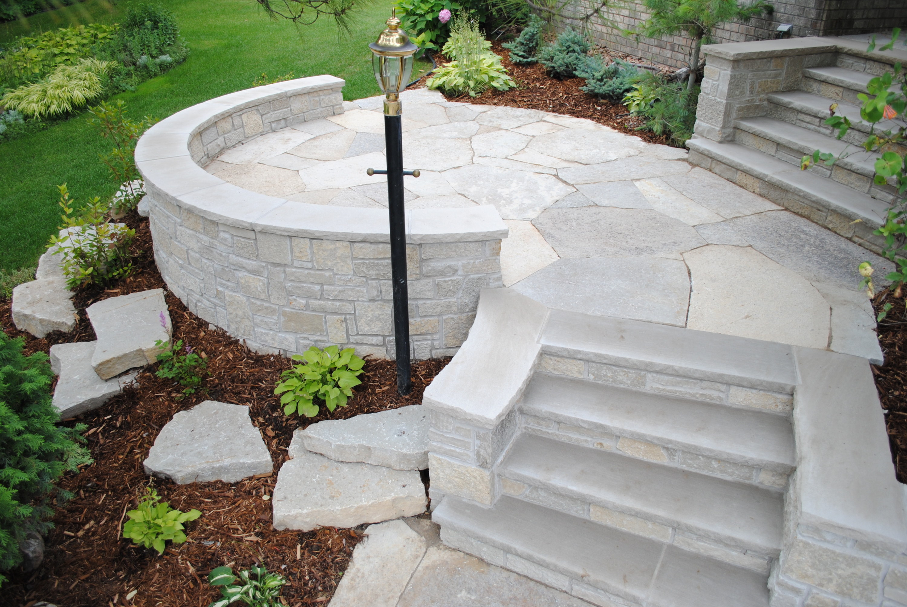 Eden® Lawn Edging - Eden Valders Stone